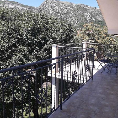 Apartmani Viza Risan Extérieur photo