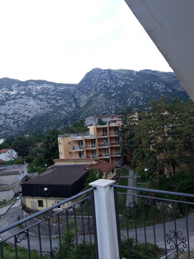 Apartmani Viza Risan Extérieur photo