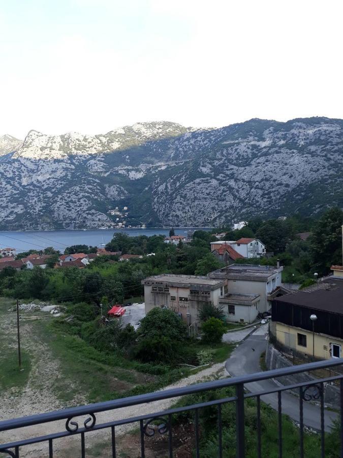 Apartmani Viza Risan Extérieur photo