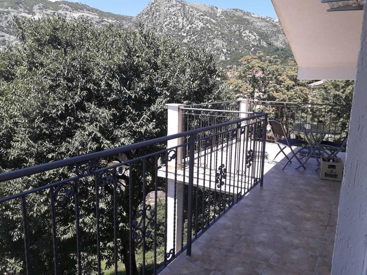 Apartmani Viza Risan Extérieur photo